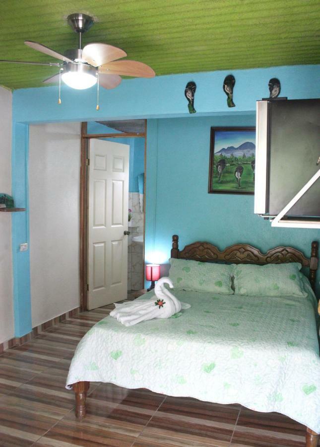 ביחגואה Cabinas Cascada Rio Celeste מראה חיצוני תמונה